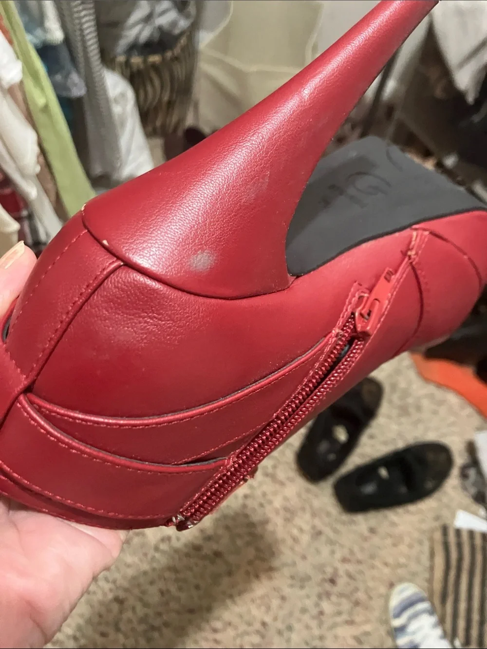 Guess bold red